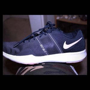 Women’s size 11 Nikes